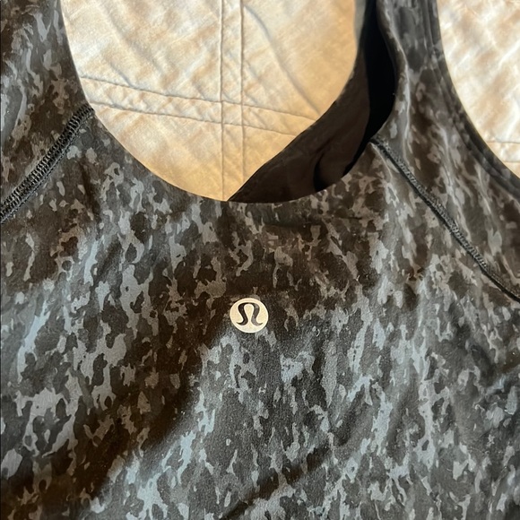 Lululemon Align Tank sz 10 - Picture 3 of 3